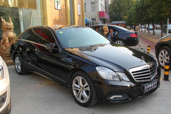 【济宁】2010年6月 奔驰 e级 e300 3.0优雅型豪华版 黑色 自动档