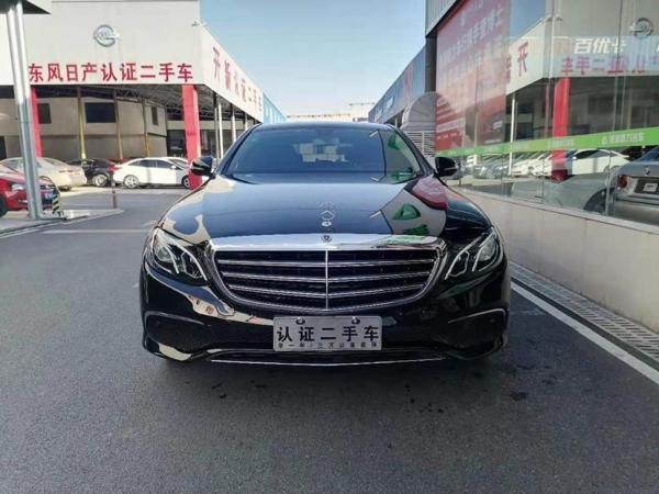 奔驰 奔驰E级  2019款 E 260 L