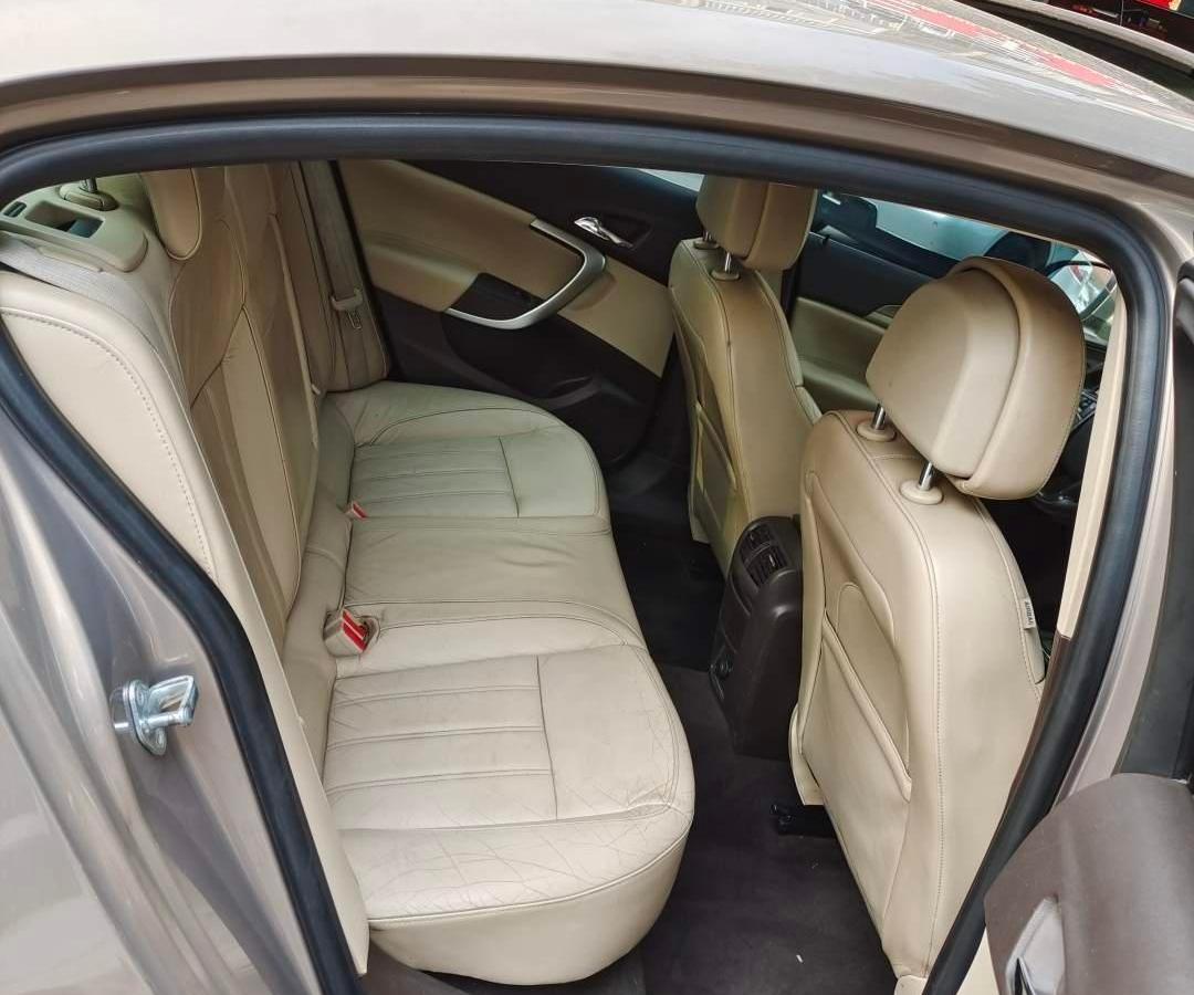 【桂林】2009年6月 别克 君威 2009款 2.0l 舒适版 手自一体