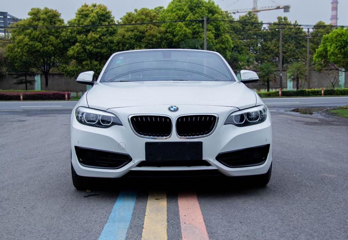 常州2018年6月宝马宝马2系2018款220i敞篷轿跑车运动设计套装白色手自