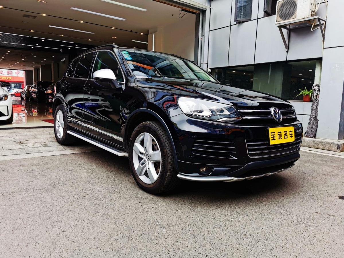 【苏州】2015年11月 大众 途锐 2015款 3.0tsi 耀锐限量版 自动档