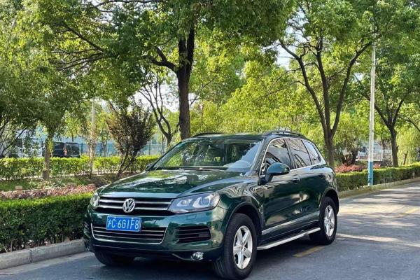 2012年6月大众途锐2012款rline高配型