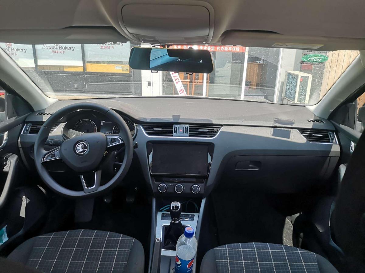 斯柯达 明锐 2020款 1.5l 手动智行舒适版图片