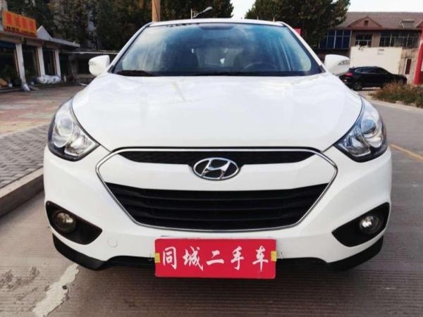 现代 ix35  2012款 2.0L 手动两驱新锐版GL