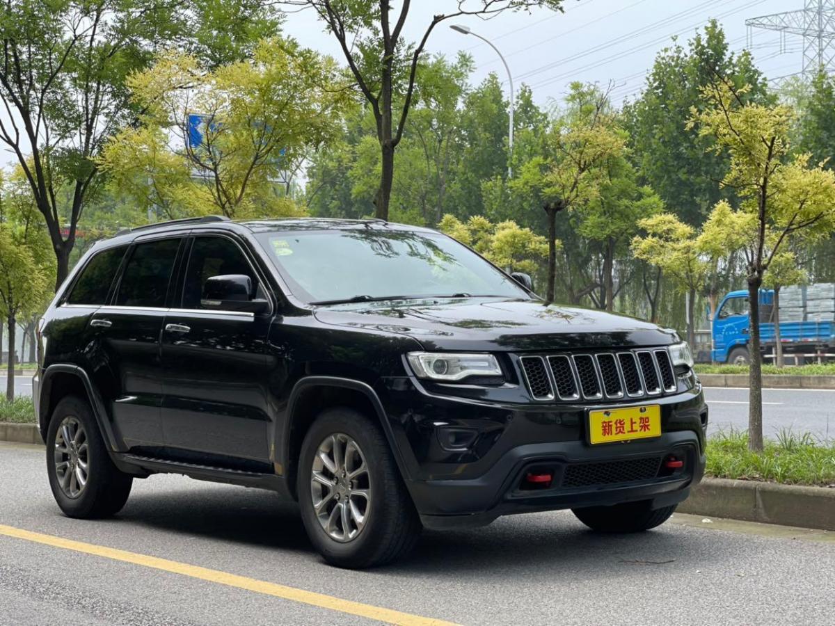 【无锡】2015年5月 jeep 大切诺基 2015款 3.0l 舒享导航版 手自一体