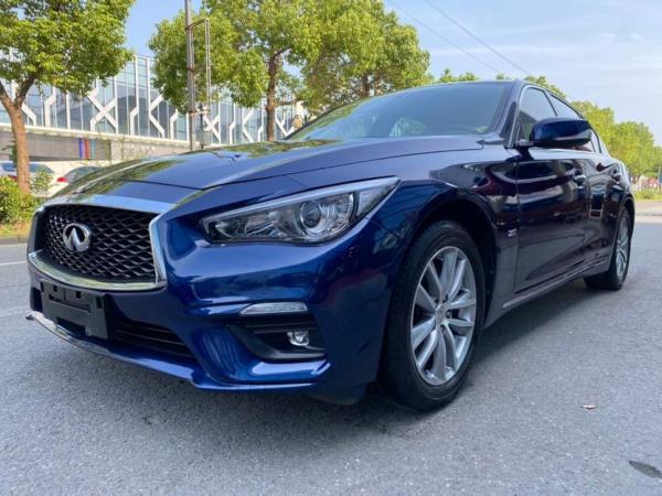 英菲尼迪 Q50L  2018款 2.0T 舒适版