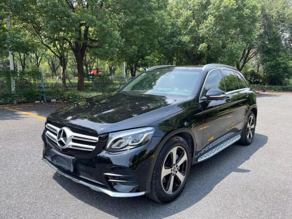 奔驰 奔驰GLC  2018款 GLC 260 4MATIC 豪华型