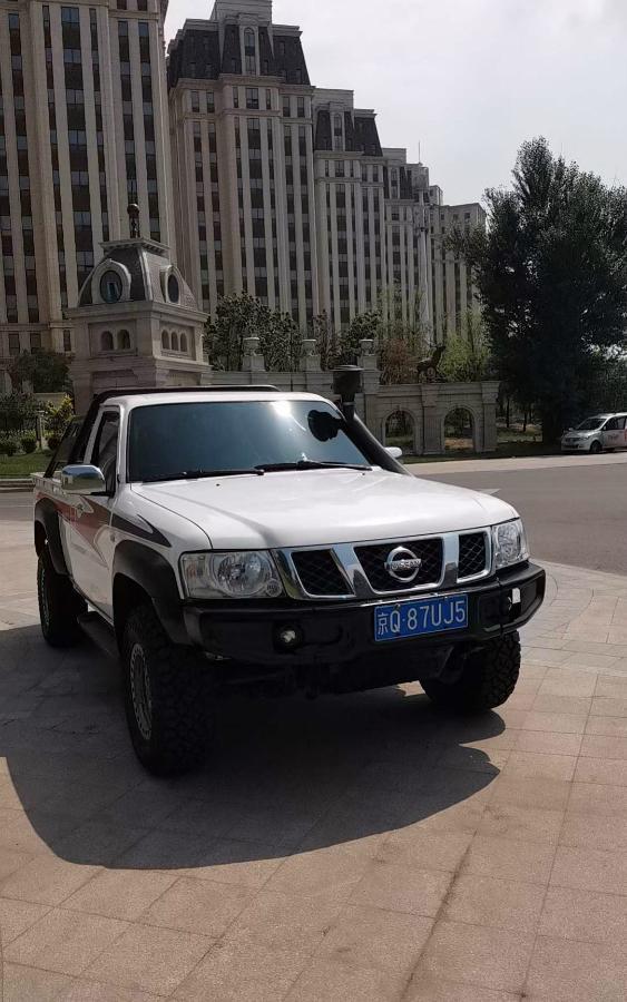 日产 尼桑4800图片