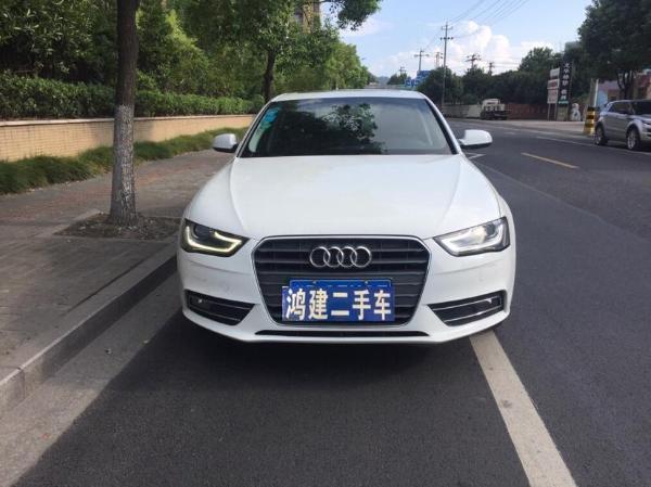 奥迪 奥迪A4L  2015款 A4L 35TFSI标准型