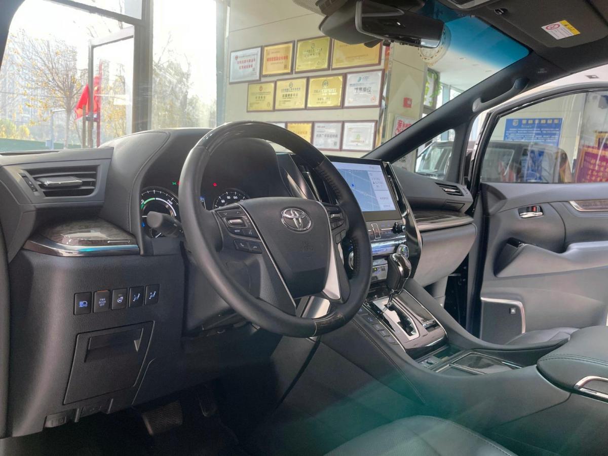 丰田 威尔法  2020款 双擎 2.5l hv尊贵版图片