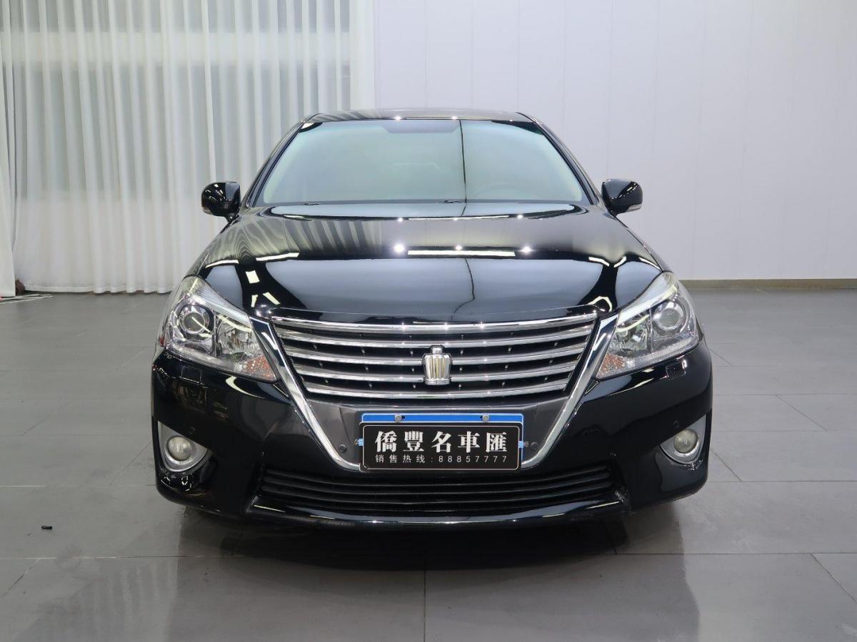 丰田 皇冠  2012款 2.5l royal 真皮版图片