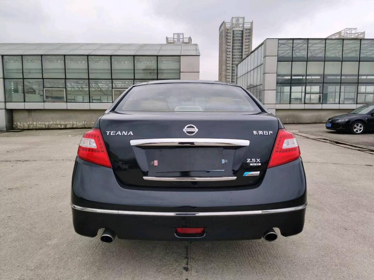 日产 天籁  2011款 公爵 2.5l xv vip尊尚版图片