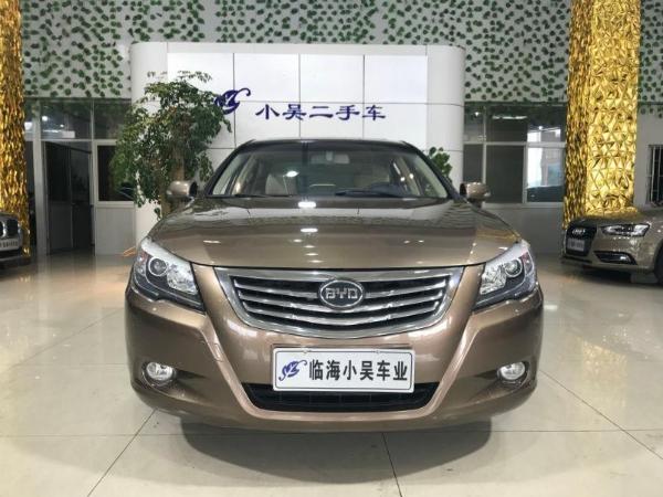 比亚迪 G6  2013款 2.0 尊贵型