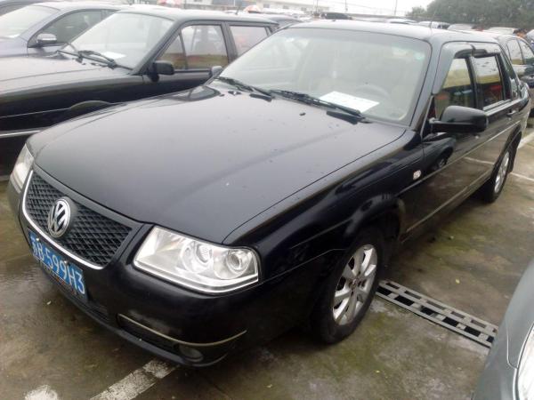 【上海】2010年10月 大众 桑塔纳 志俊 1.6 实尚版 自动档