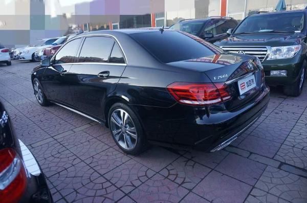 【北京】2015年2月 奔驰 e级 2015款 e260 l 2.0t 运动型 自动档