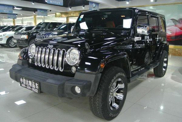 Jeep 牧马人  2015款 3.0L 四门