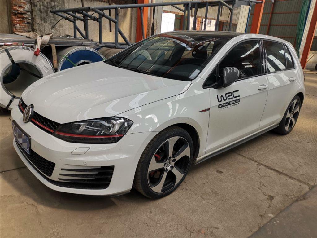 郑州2016年3月大众高尔夫2016款gti20tsidsg自动档