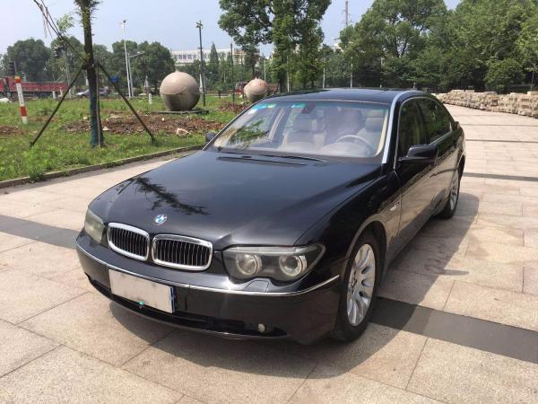 2005年9月宝马宝马7系2005款760li