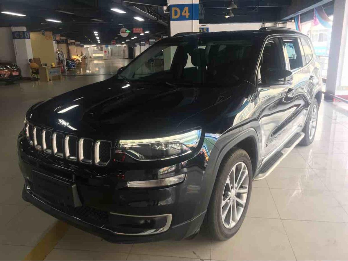 成都2018年9月jeep大指挥官2018款20t四驱臻享版黑色自动档