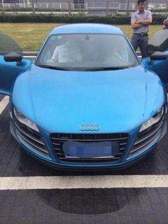 奥迪 奥迪R8  2012款 R8 5.2L 限量版