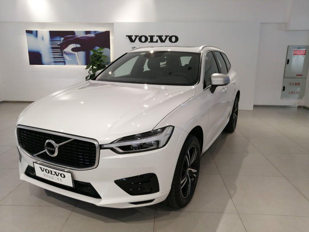 重庆2018年04月沃尔沃xc602018款t5四驱智远运动版白色手动挡