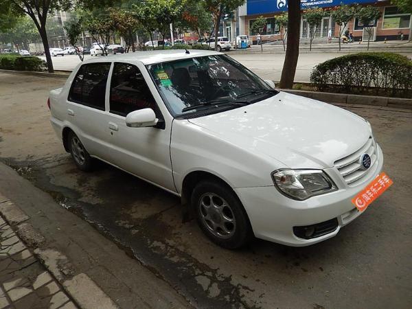 【石家庄】2013年3月 一汽 夏利n3 1.0 1.0l 三厢舒适型 白色 手动挡