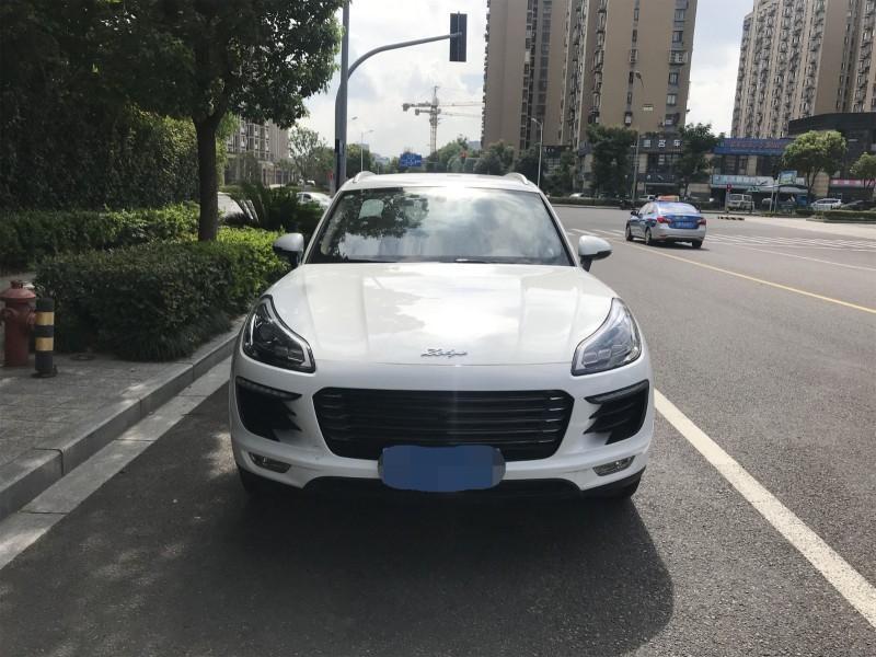 【宁波】2018年10月 众泰sr92.0t 黑色 手自一体