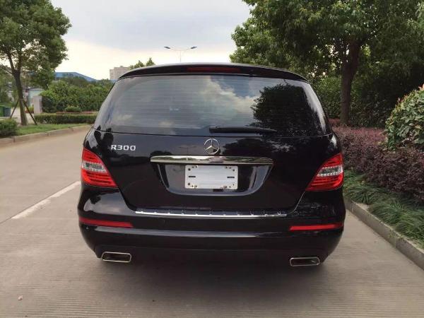 【台州】2013年10月 奔驰 r级 r300l 3.0 豪华型 黑色 手自一体