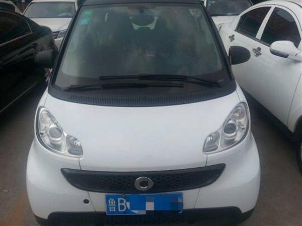 smart fortwo smart fortwo 2012款 1.0 MHD 硬顶激情版