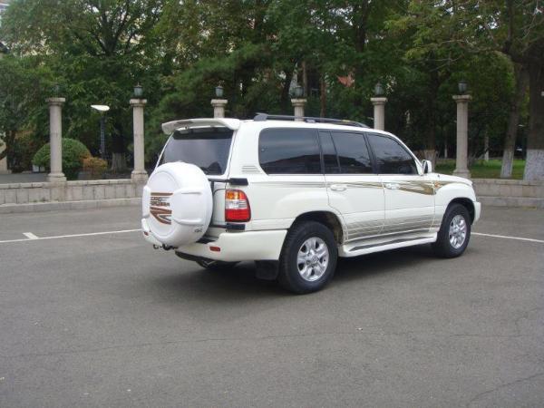 【哈尔滨】1998年3月 丰田 陆地巡洋舰 4.7 vx-r 白色 自动档