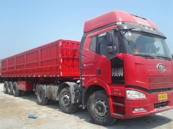 【济宁】2015年8月 库存国三 国四双驱 双导半挂车 红色 手动挡