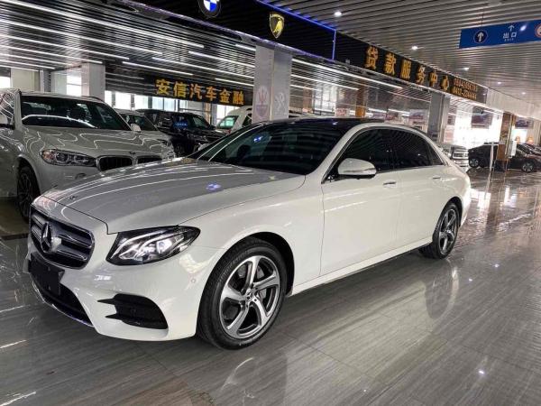 奔驰 奔驰E级  2019款 E 300 L 运动豪华型