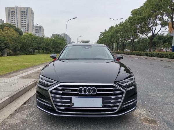 奥迪 奥迪A8  2019款 A8L 50 TFSI quattro 豪华型