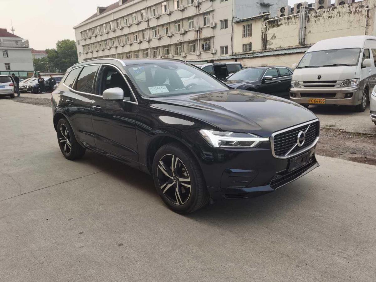 郑州2018年6月沃尔沃xc602018款t5四驱智远运动版黑色手自一体