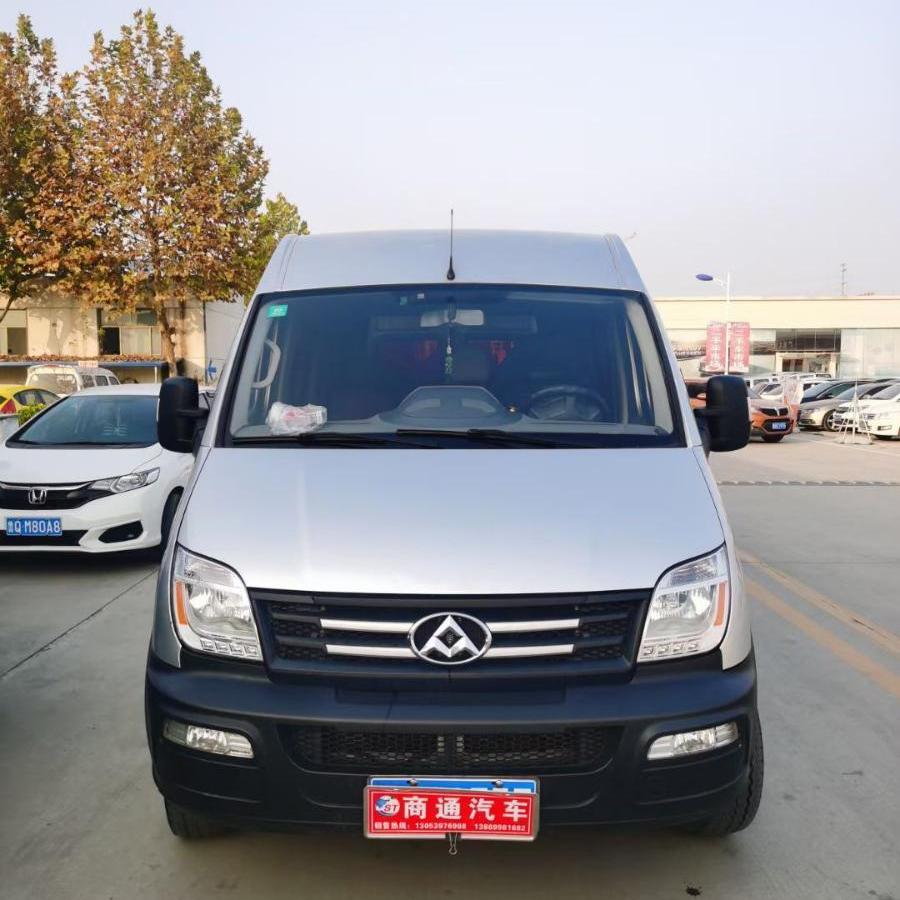 【临沂】2017年8月 大通 银灰 手动挡