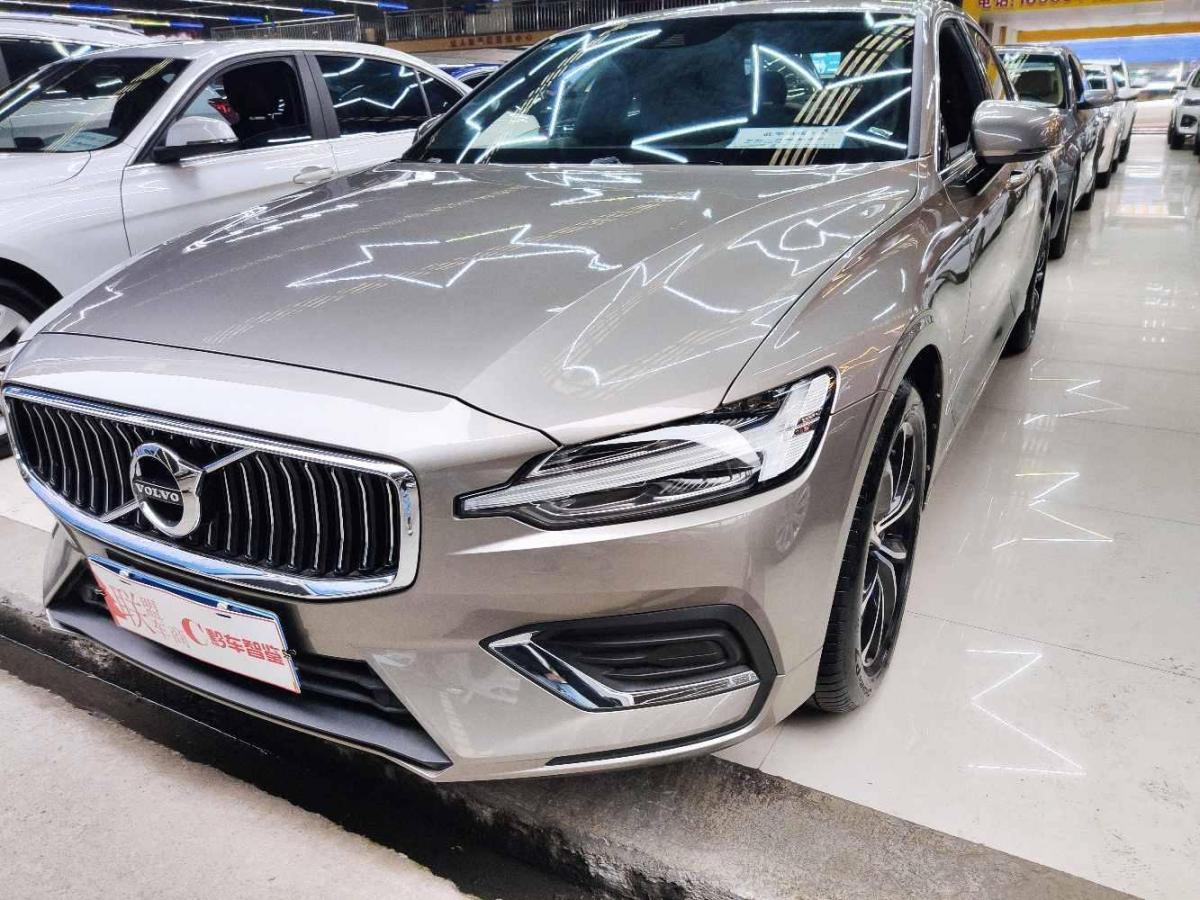 【贵阳】2020年6月 沃尔沃 s60l 2020款 t4 智远运动版 香槟色 手自
