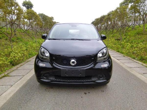 smart forfour  2016款 1.0L 硬顶 激情版