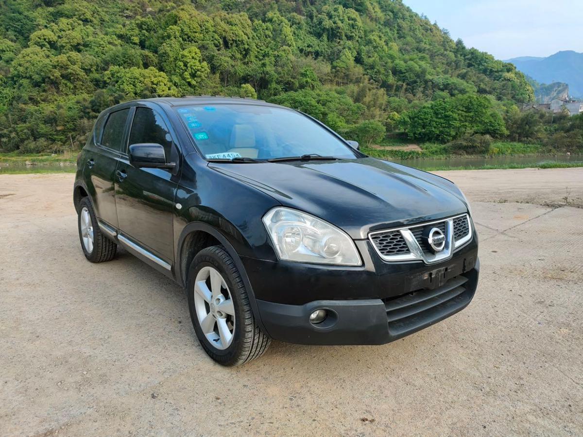 【丽水】2011年4月 日产 逍客 2011款 2.0xl 火 cvt 2wd 自动档