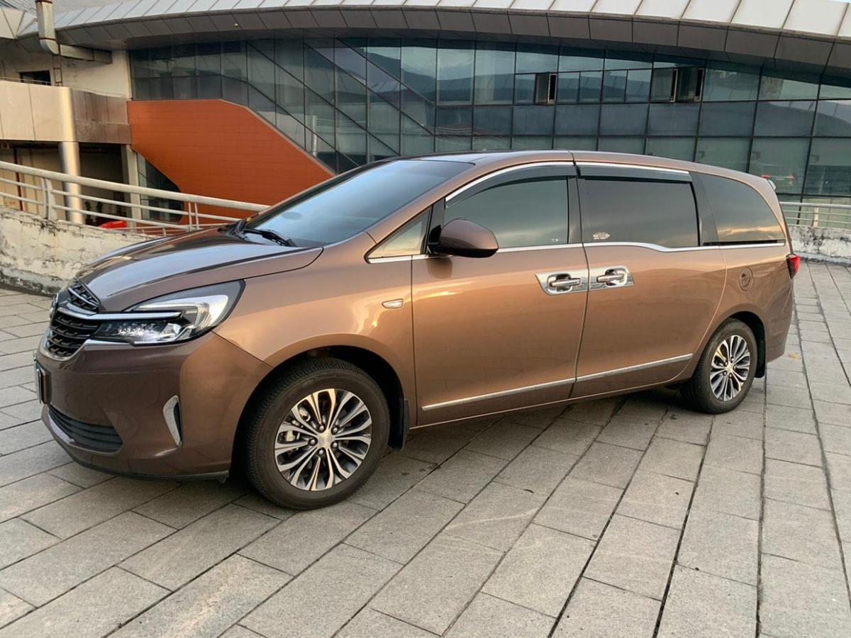 别克gl8 2021款 陆上公务舱 652t 舒适型图片