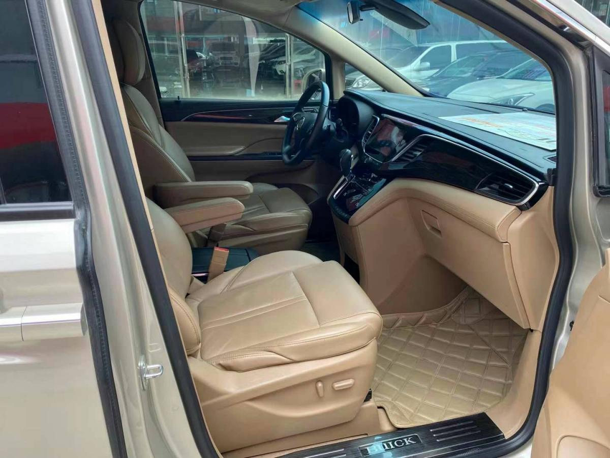 【郑州】2018年01月 别克gl8 2018款 28t avenir 国vi