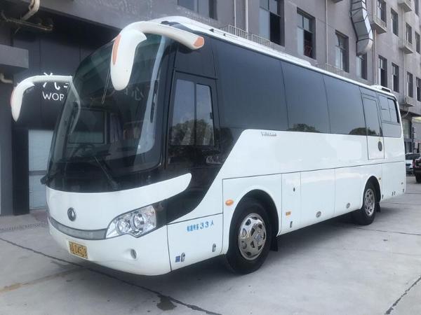 【长沙】2015年8月 宇通6858 白色 手动挡