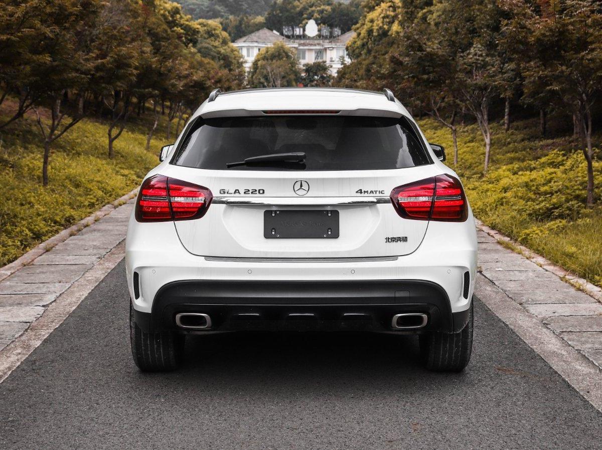 奔驰gla级 2019款 gla 220 4matic 运动型图片