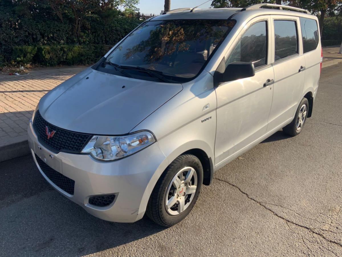 【烟台二手车】2016年9月_二手五菱宏光s_价格3.xx万元_华夏二手车网