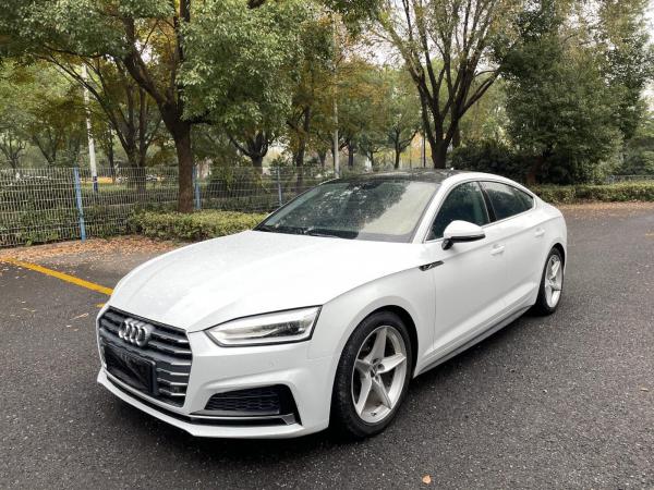 奥迪 奥迪A5  2017款 Sportback 40 TFSI 时尚型