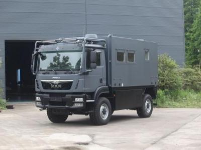 man 4x4 阿莫迪罗征服者 f型越野房车图片