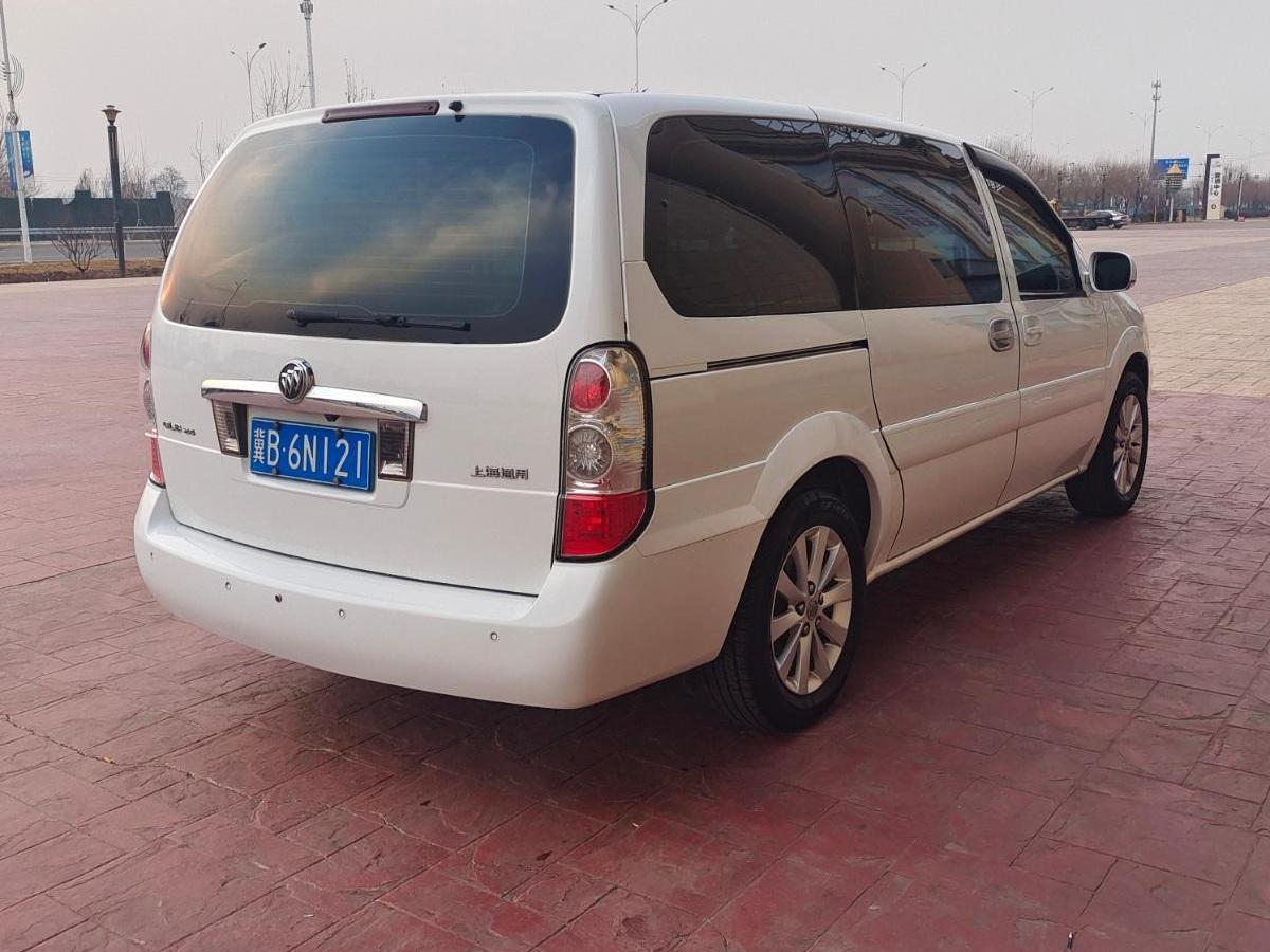 别克 gl8  2011款 2.4l ct舒适版图片