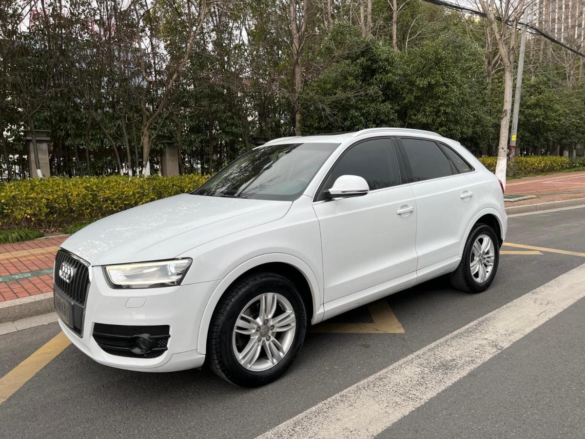 奥迪 奥迪q3  2016款 35 tfsi 风尚型图片