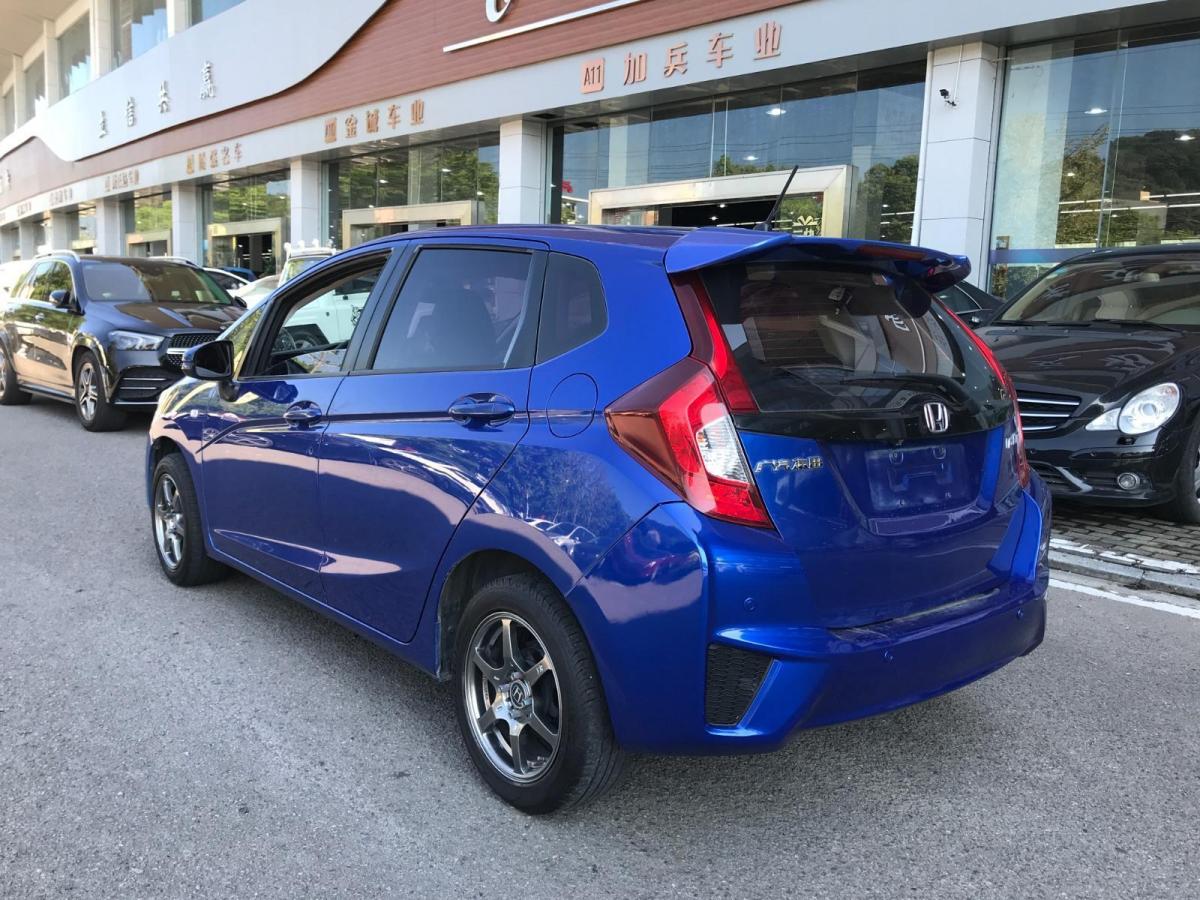 本田 飞度  2016款 1.5l lxs cvt舒适天窗版图片