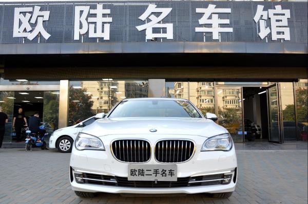 宝马 宝马7系  2013款 740Li 3.0T 领先型