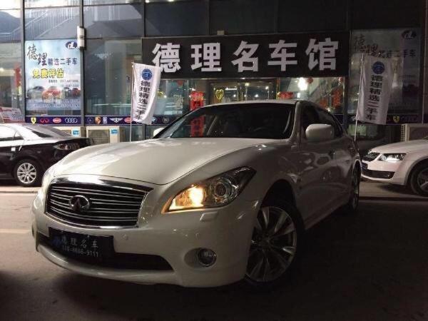 英菲尼迪 Q70  2013款 L 2.5 雅致版